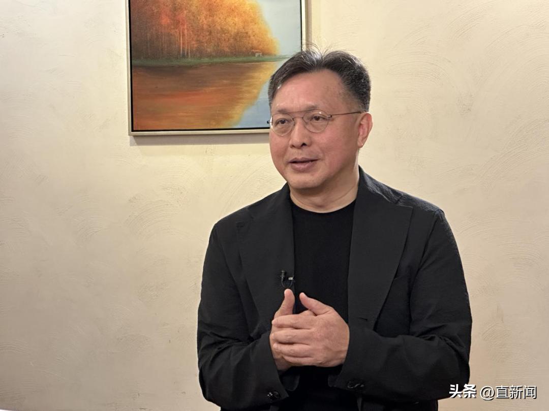 2025香港正版資料免費看，香港正版資料免費看，揭秘未來香港資訊動向