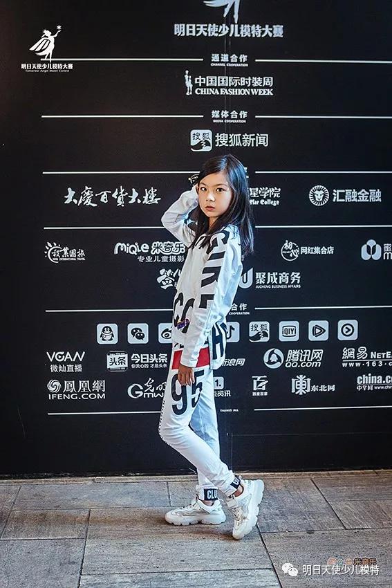天下彩328一cc，天下彩328一cc，揭秘彩票背后的故事