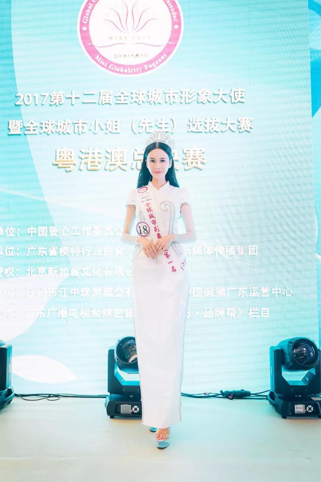 王中王精準(zhǔn)資料期期中澳門(mén)2025，一網(wǎng)打盡，揭秘未來(lái)之秘，揭秘澳門(mén)未來(lái)之秘，王中王精準(zhǔn)資料一網(wǎng)打盡，期期中預(yù)測(cè)（2025版）