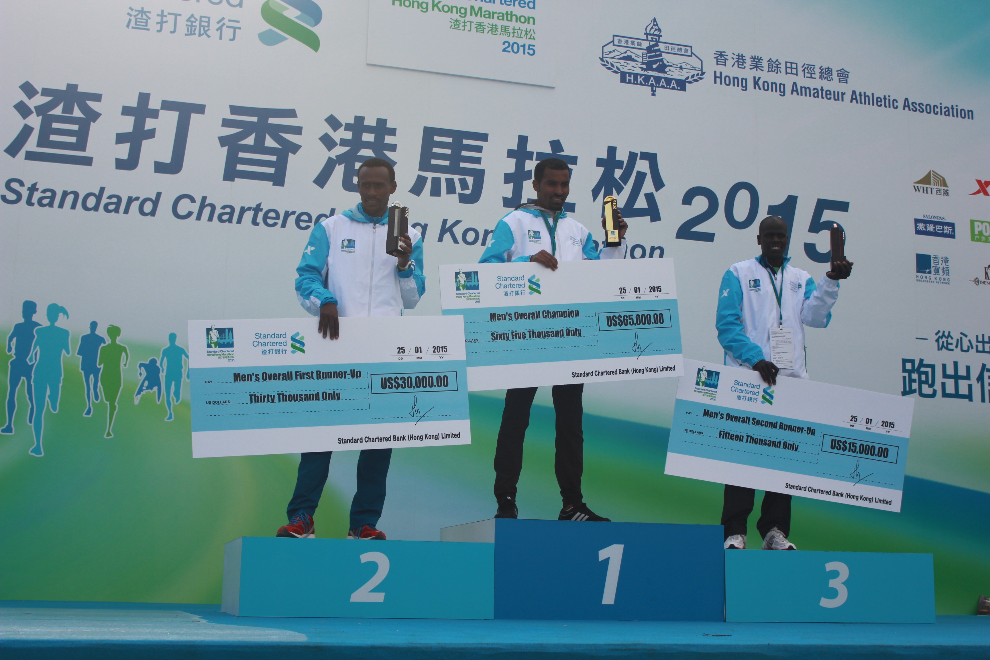 2025年香港今晚特馬，關(guān)于香港今晚特馬的信息我無法確定，因為彩票號碼是隨機的，沒有任何規(guī)律可言。請注意理性購買彩票，不要過度沉迷。至于標題，以下是我為您生成的標題，，香港未來彩票趨勢分析，探索未來的可能性與風(fēng)險。